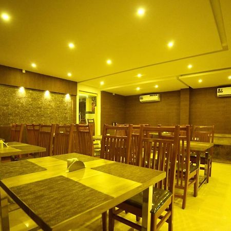 Hotel Wayanad Square Mananthavady Zewnętrze zdjęcie