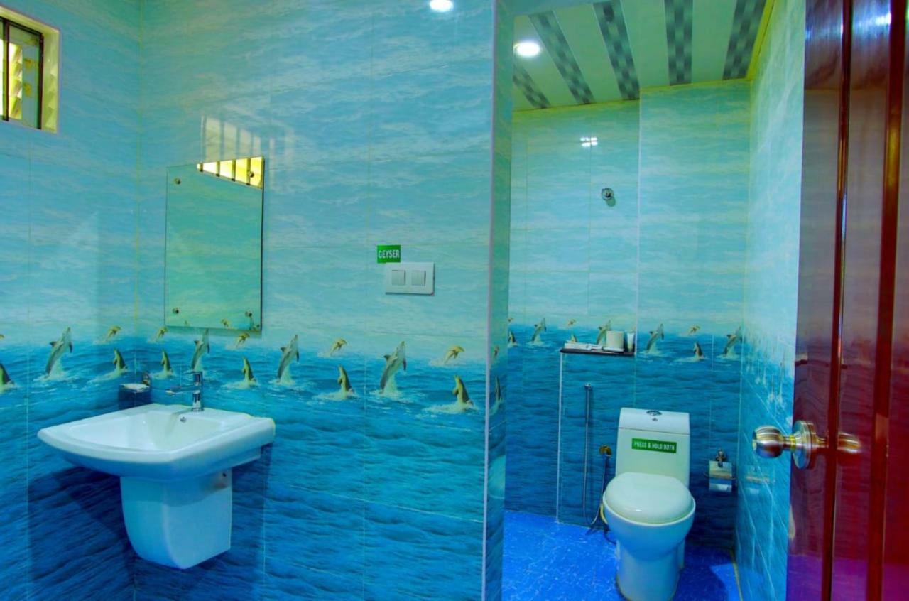 Hotel Wayanad Square Mananthavady Zewnętrze zdjęcie