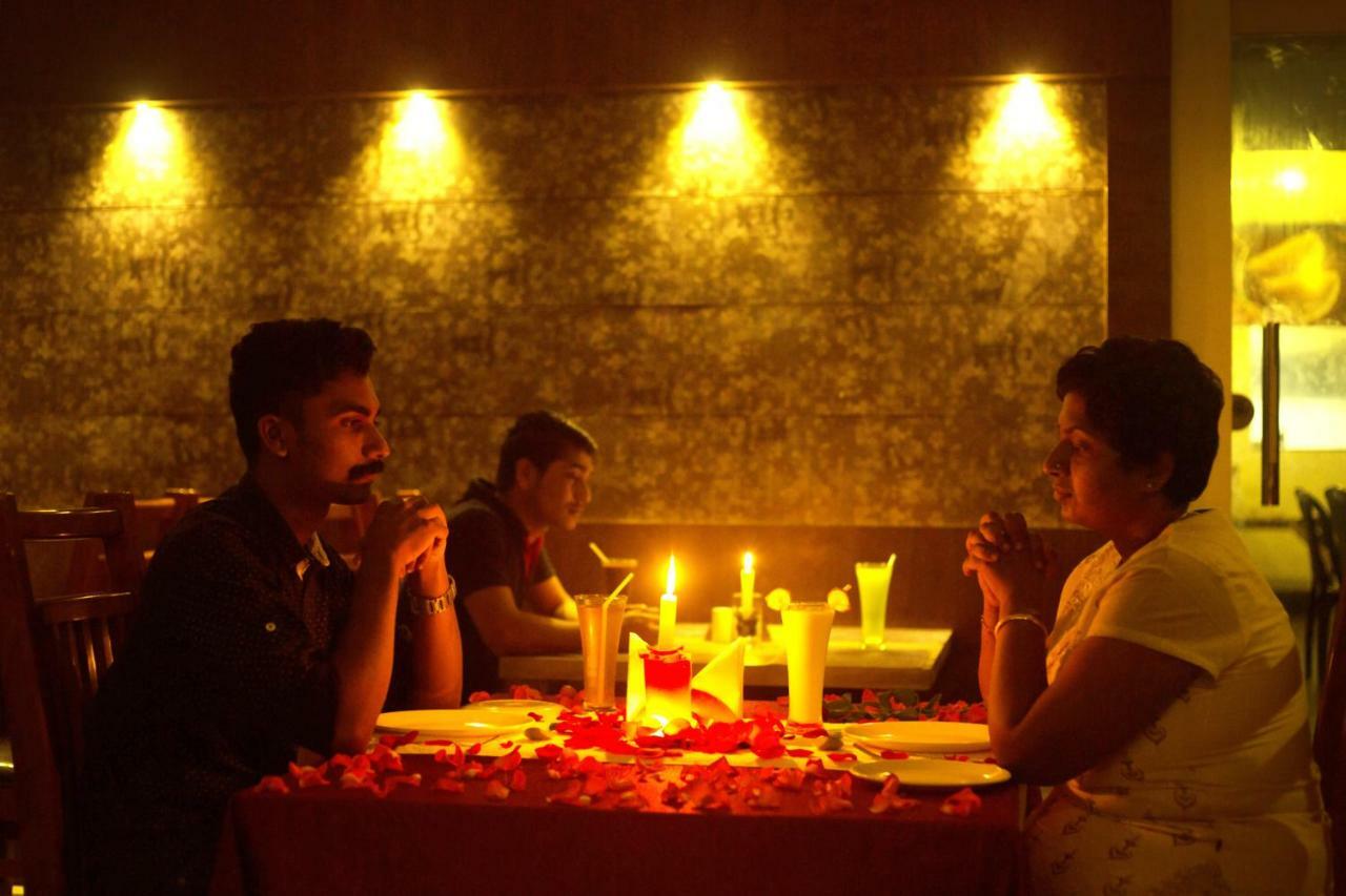 Hotel Wayanad Square Mananthavady Zewnętrze zdjęcie